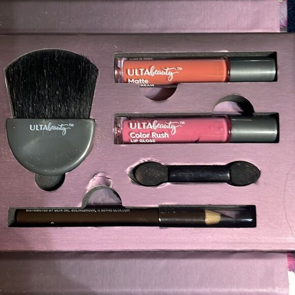 Ulta All-in-One Makeup Palette - Picture 7 of 12